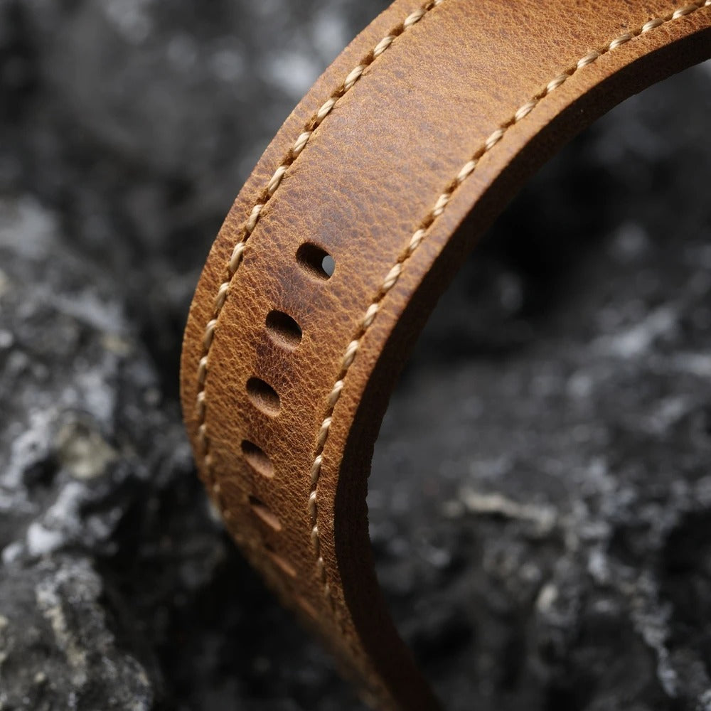 Stitching of Cowhide Apple Watch Band